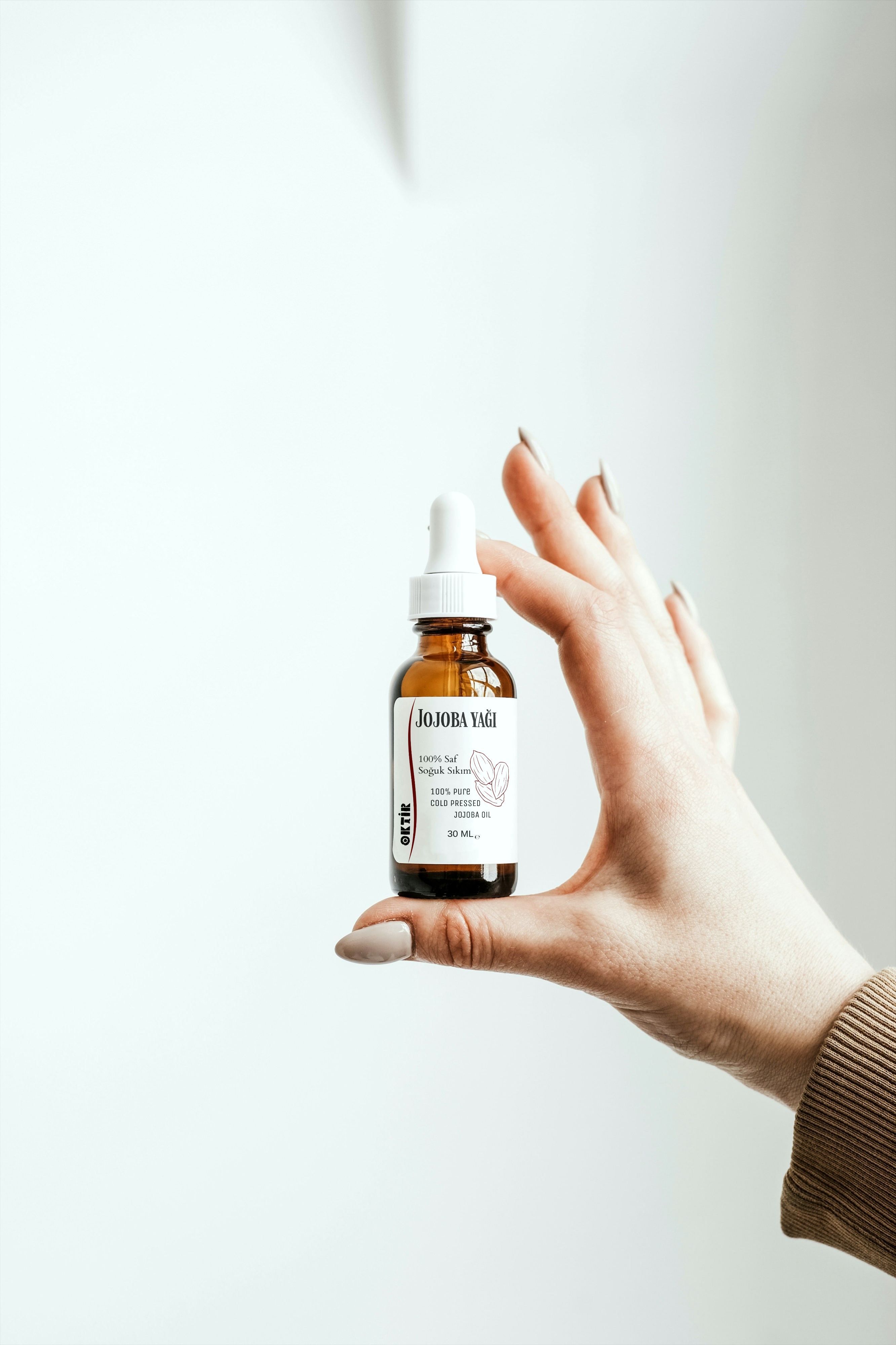 Jojoba Yağı 30 ml (MASAJ- YÜZ YOGASI) %100 Saf & Soğuk Sıkım Cilt Saç Tırnak Makyaj Temizleme